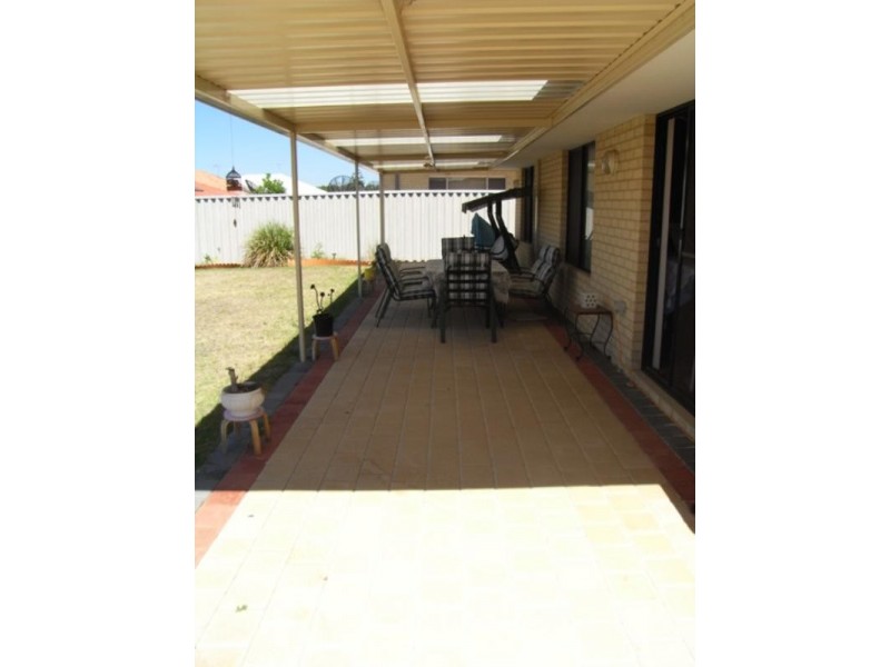 51 Wintergreen Drive, Beechboro WA 6063