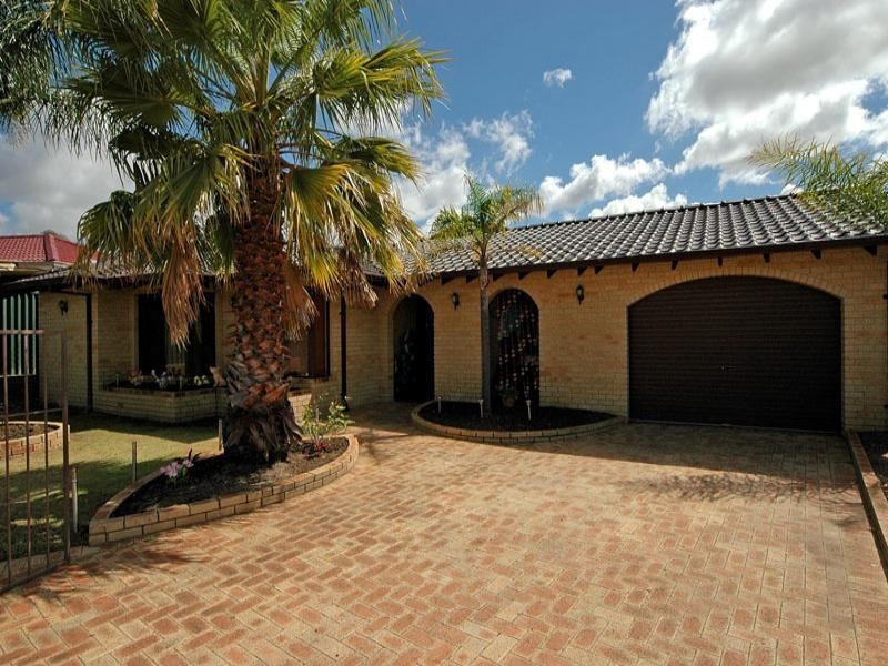 26 Rhine Crescent, Beechboro WA 6063