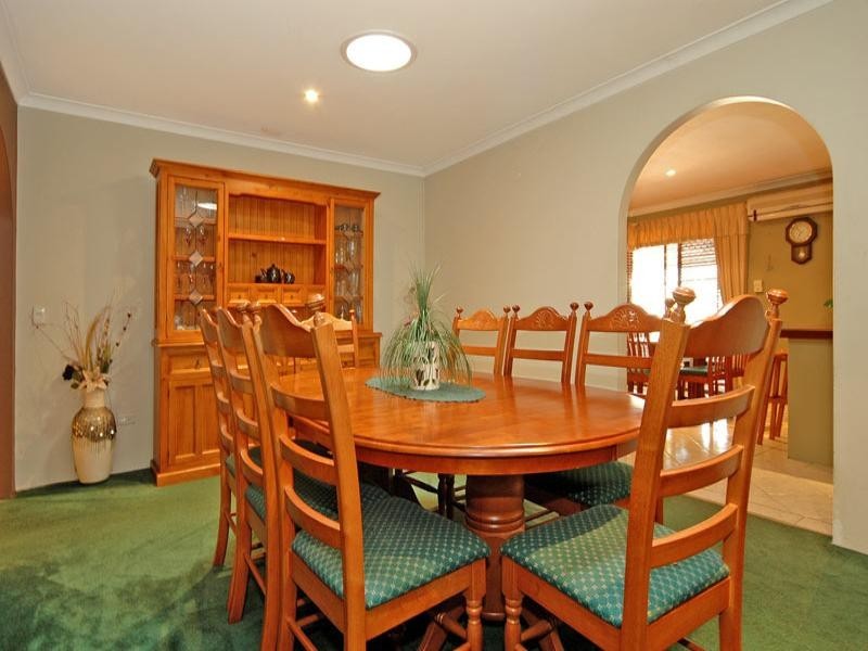 26 Rhine Crescent, Beechboro WA 6063