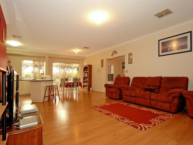 5 Carew Vista, Ellenbrook WA 6069