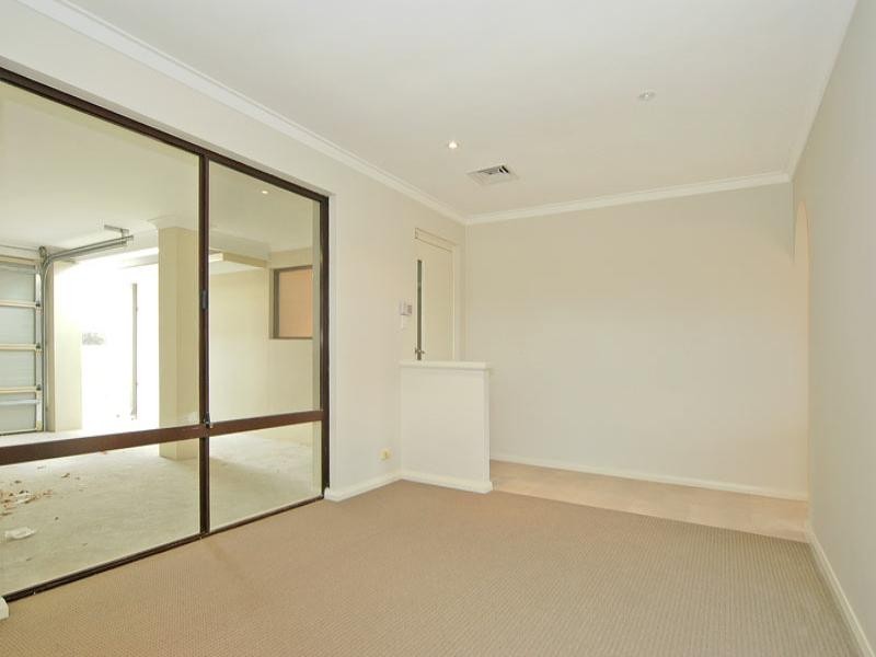 18 Camm Place, Beechboro WA 6063