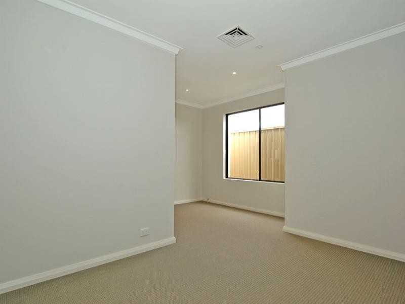 18 Camm Place, Beechboro WA 6063