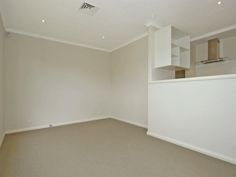 18 Camm Place, Beechboro WA 6063