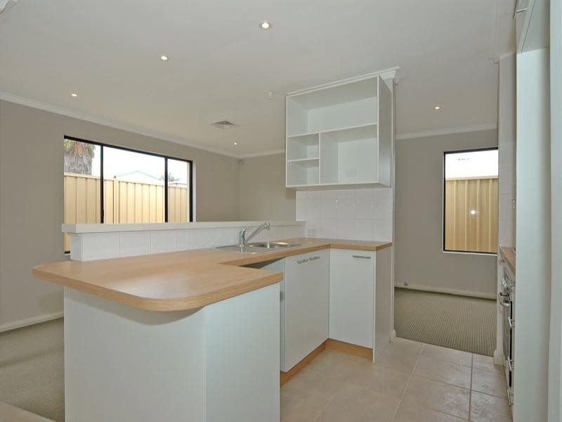 18 Camm Place, Beechboro WA 6063