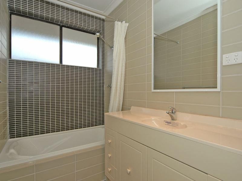 18 Camm Place, Beechboro WA 6063