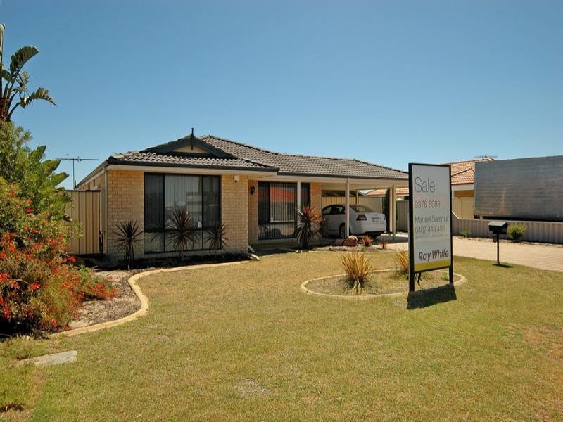 42 Lombardy Crescent, Caversham WA 6055