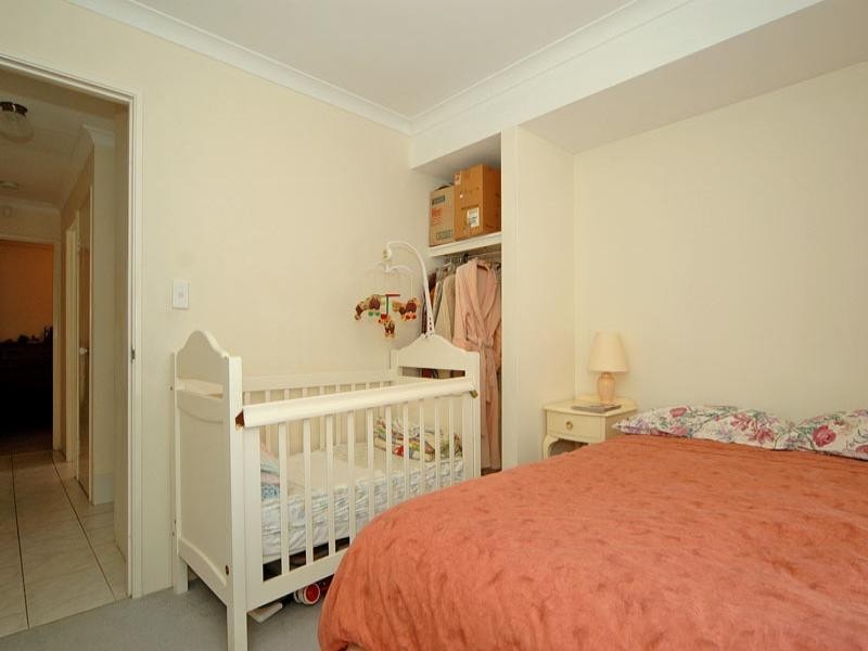 42 Lombardy Crescent, Caversham WA 6055