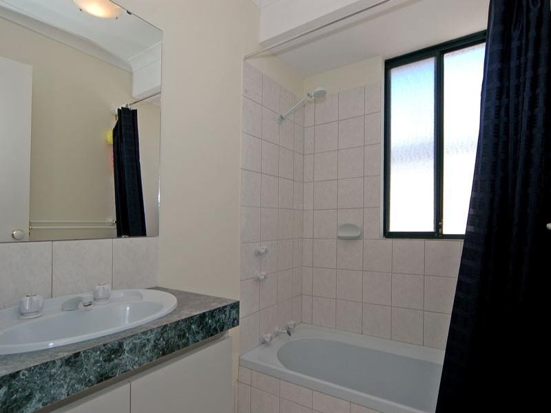 42 Lombardy Crescent, Caversham WA 6055