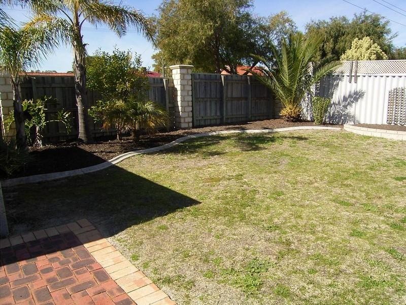 19 Tolbury Retreat, Kiara WA 6054