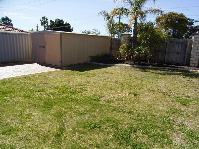 19 Tolbury Retreat, Kiara WA 6054