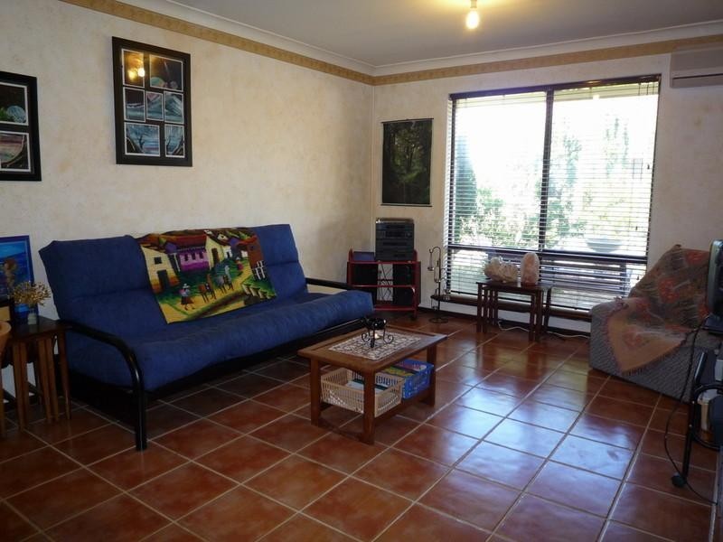 2/4 Chappel Street, Dianella WA 6059