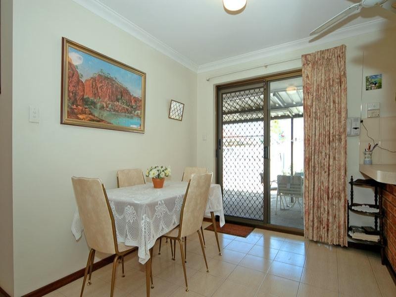 2/64 Ivanhoe Street, Bassendean WA 6054