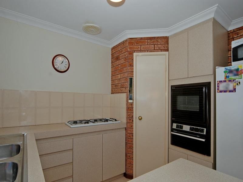 2/64 Ivanhoe Street, Bassendean WA 6054