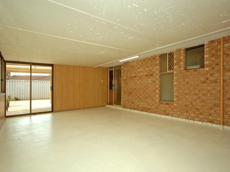 18 Danube Avenue, Beechboro WA 6063