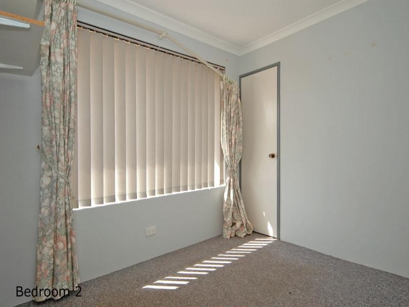 25 Simla Place, Caversham WA 6055