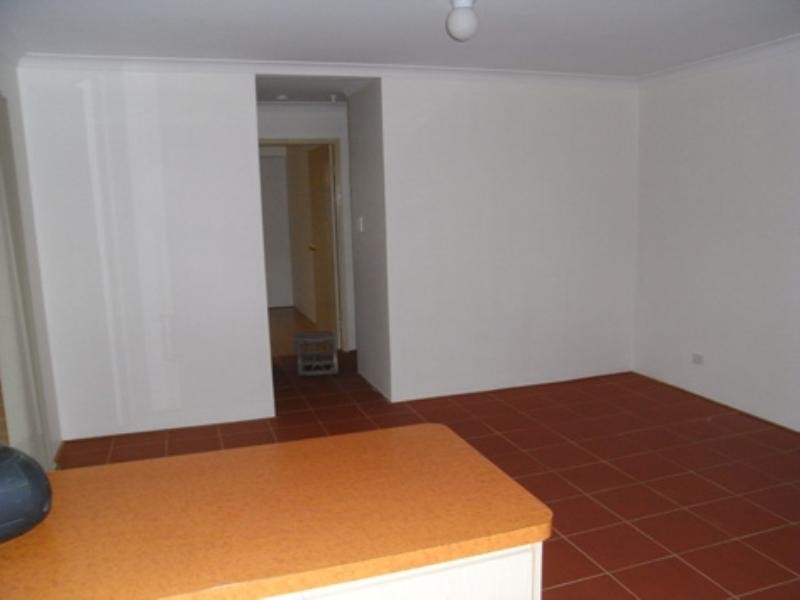 19 Salmongum Grove, Beechboro WA 6063