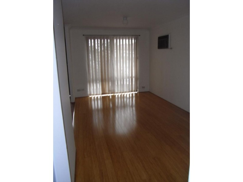 19 Salmongum Grove, Beechboro WA 6063