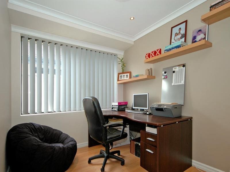 72 Wintergreene Drive, Beechboro WA 6063