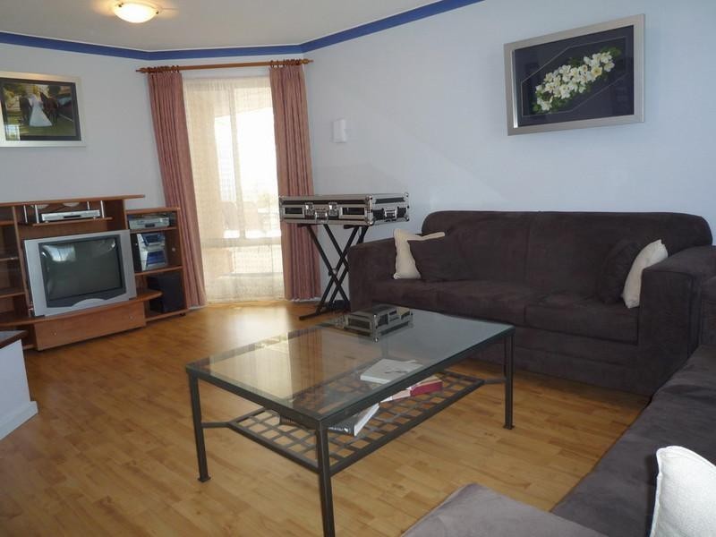 5 Elbrus Way, Caversham WA 6055