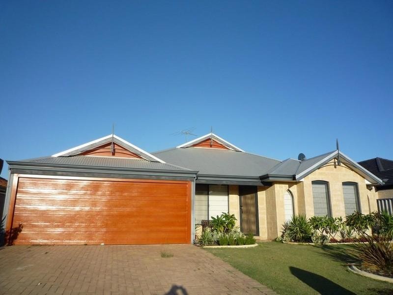 8 Stapella Lane, Beechboro WA 6063