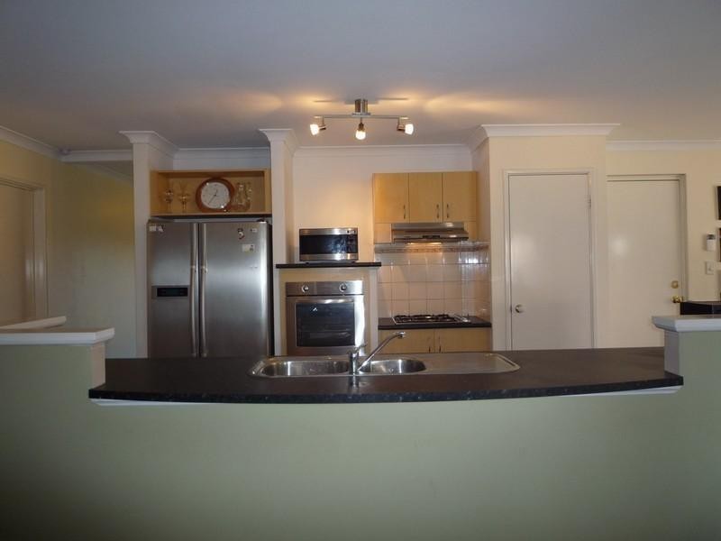 8 Stapella Lane, Beechboro WA 6063