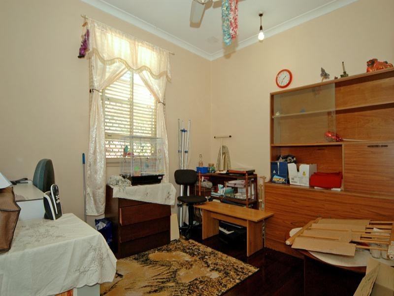 15 Altone Road, Lockridge WA 6054