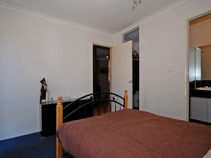 9 Blanc Close, Caversham WA 6055
