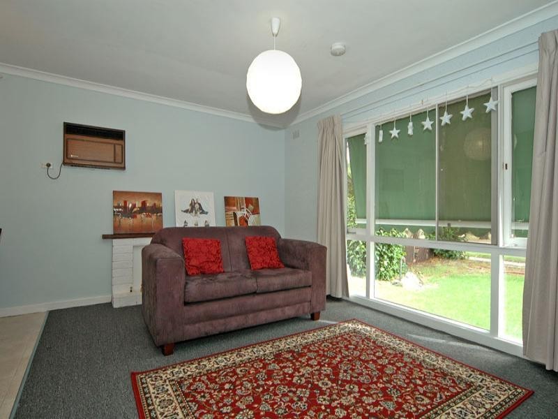 25 Arbon Way, Lockridge WA 6054