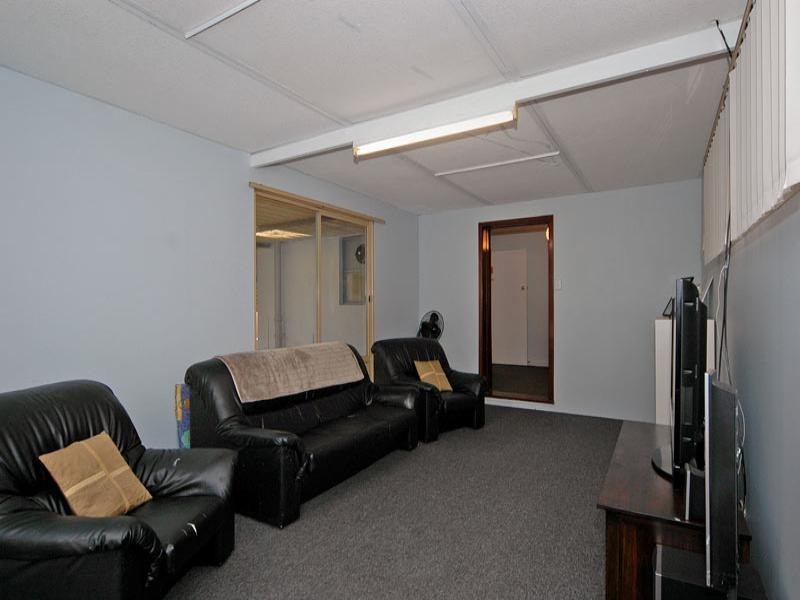 25 Arbon Way, Lockridge WA 6054