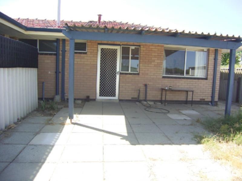 2/1829 West Swan Road, Caversham WA 6055