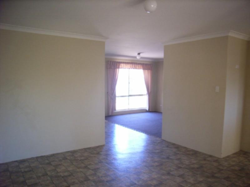 8B Ganges Place, Beechboro WA 6063