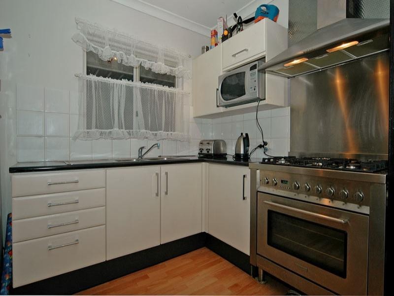 13 Devenish Road, Lockridge WA 6054