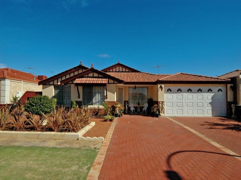 12 Ranthus Avenue, Beechboro WA 6063