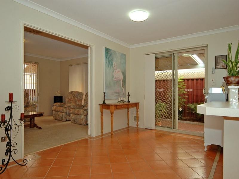 12 Ranthus Avenue, Beechboro WA 6063