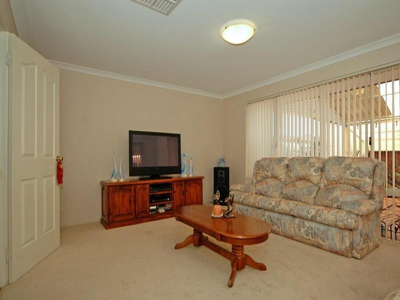 12 Ranthus Avenue, Beechboro WA 6063