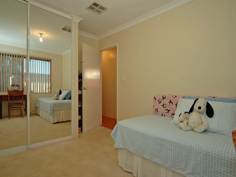 12 Ranthus Avenue, Beechboro WA 6063