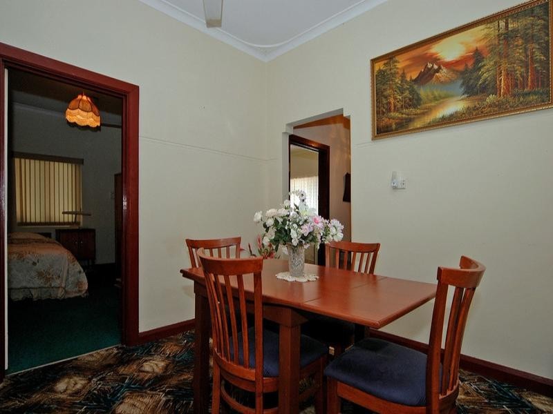 111 Anzac Terrace, Bassendean WA 6054