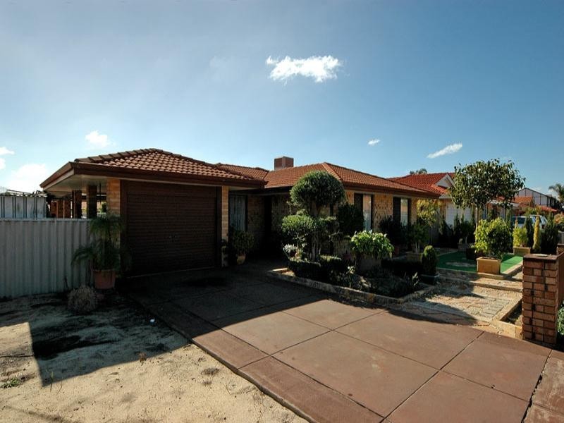 25 Timberlane Cresc, Beechboro WA 6063