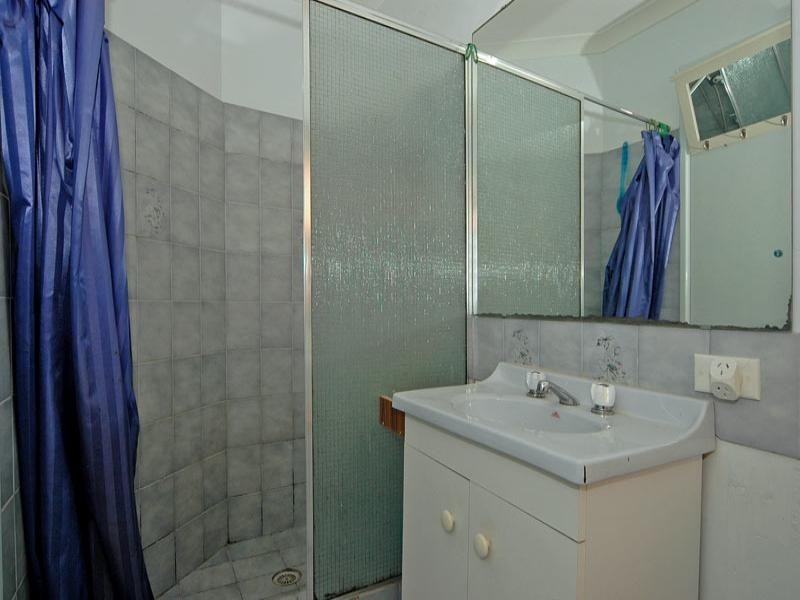 25 Timberlane Cresc, Beechboro WA 6063
