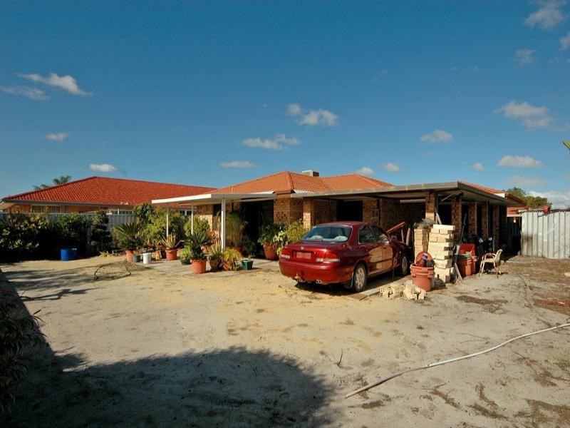 25 Timberlane Cresc, Beechboro WA 6063