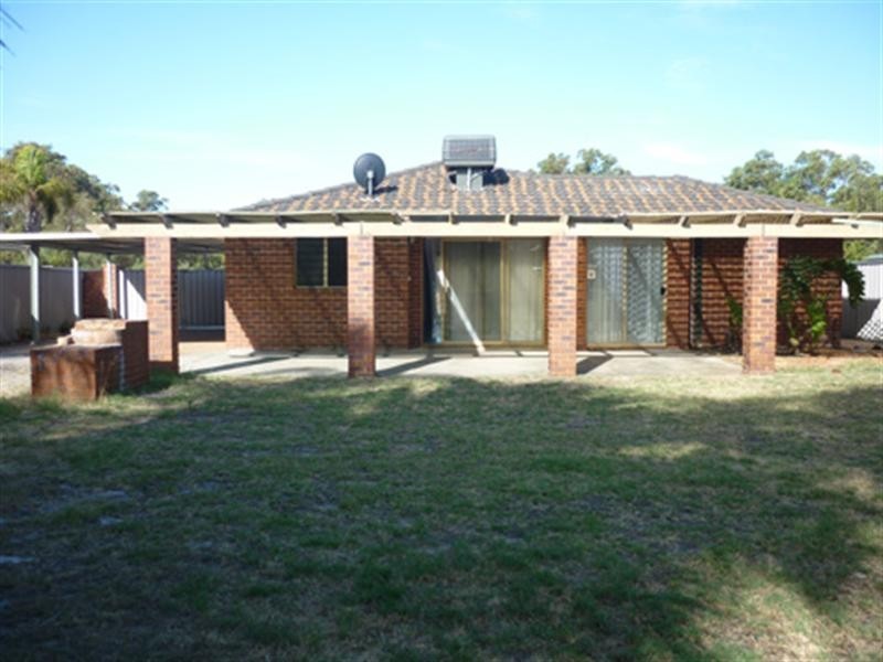 123 Bottlebrush Drive, Kiara WA 6054