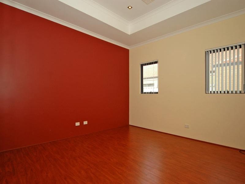 114 Bridgeman Drive, Beechboro WA 6063