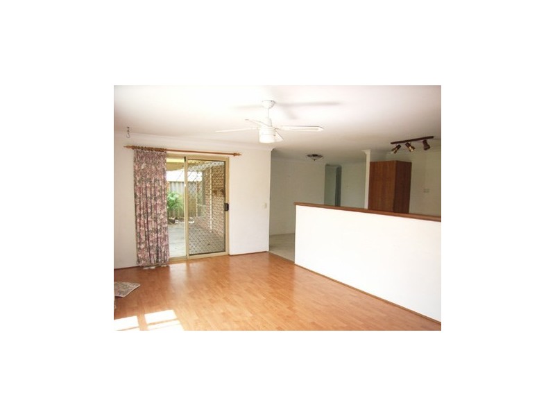 18 Amazon Drive, Beechboro WA 6063