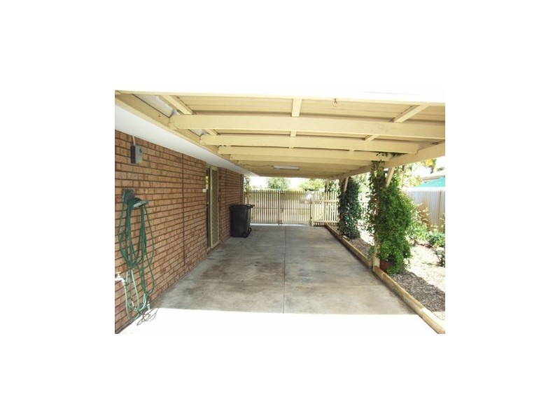 18 Amazon Drive, Beechboro WA 6063