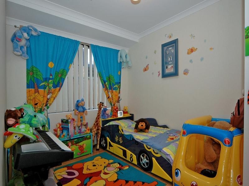 8 Delmage Circle, Ellenbrook WA 6069