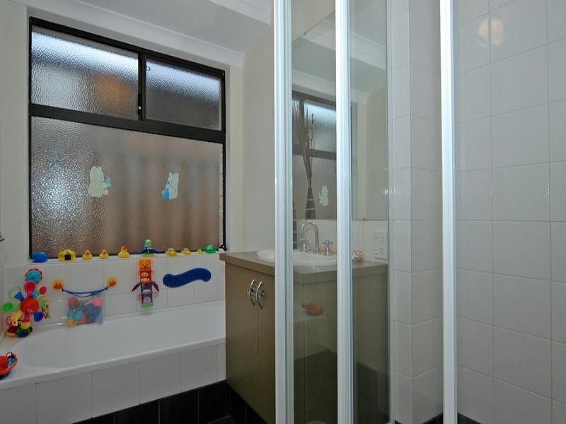 8 Delmage Circle, Ellenbrook WA 6069
