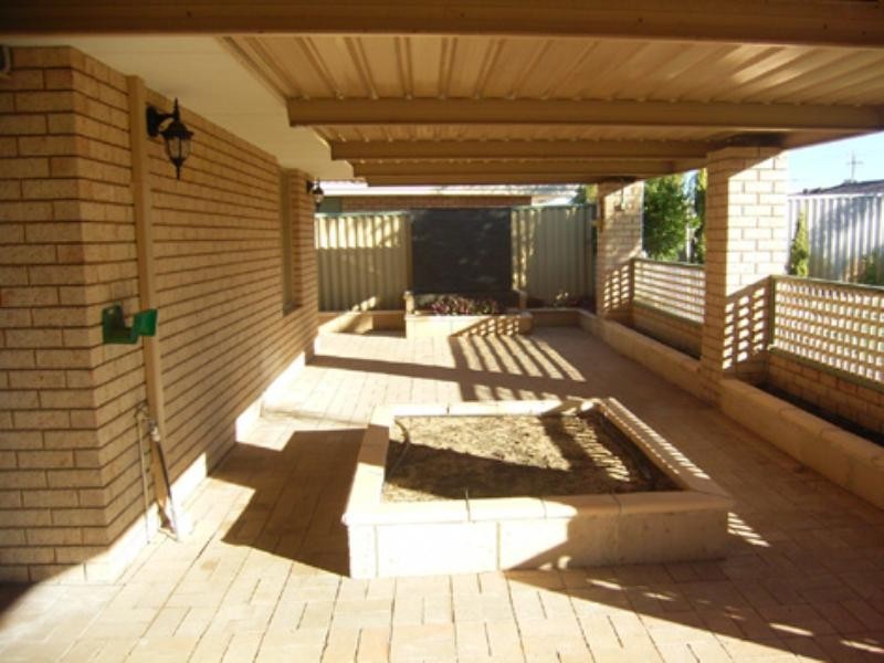 36 Rhine Crescent, Beechboro WA 6063