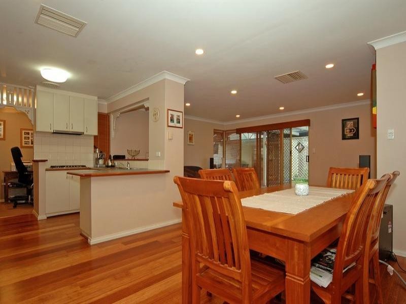 80 Chesterton Road, Bassendean WA 6054