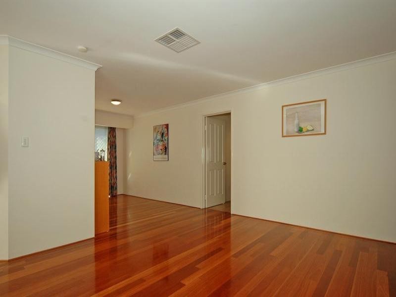 81 Bottlebrush Drive, Kiara WA 6054