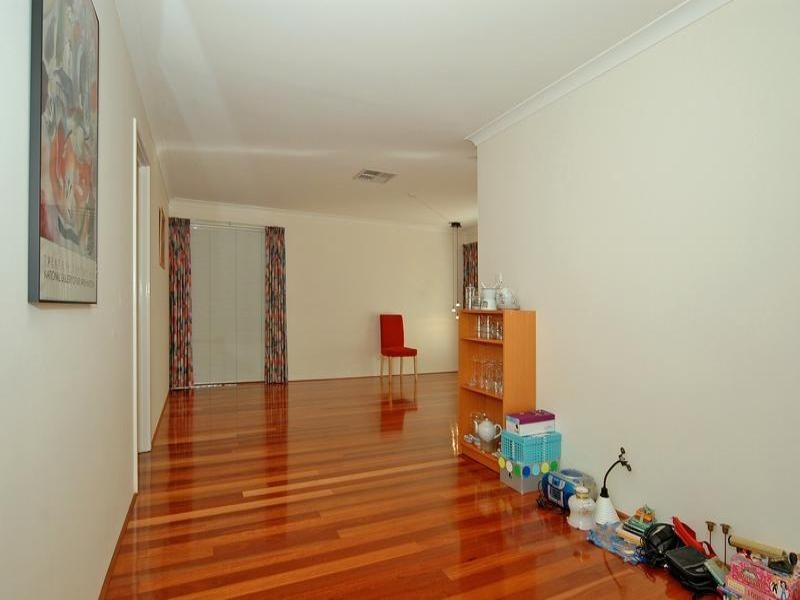 81 Bottlebrush Drive, Kiara WA 6054